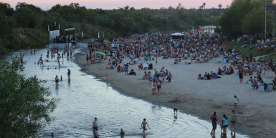 Llamado a Concurso de Precios o Licitación Pública:  Concesión Camping Arenas Blancas