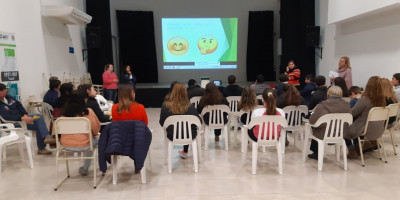 Reunión con Talleristas y Docentes de Apoyo Escolar