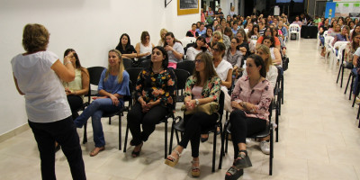 Masiva concurrencia a las charlas a Martichu
