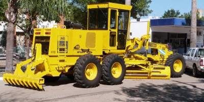 El Municipio finalizó con el pago de la Motoniveladora