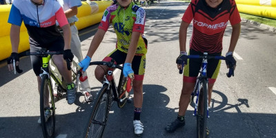 Gran actuación de los Ciclistas Locales